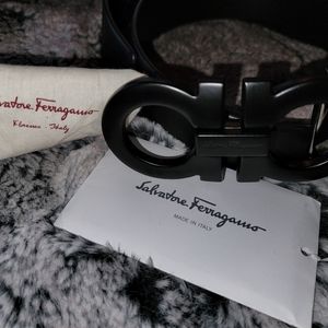 New Matte Black Men’s Salvatore Ferragamo Belt